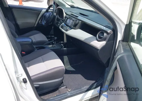 2014 Toyota Rav4 Xle z USA, uszkodzony, nr VIN JTMRFREV7EJ011366